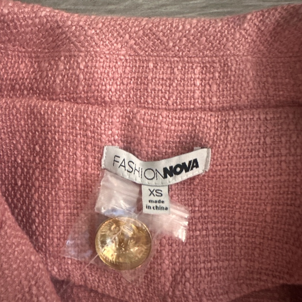 Pink Blazer Skirt Set - Picture 4 of 7